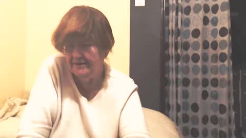 Snapshot of wildredcat chatting on 12-02-25, 10:16 WildRedCat online show from 12-02-25, 10:16