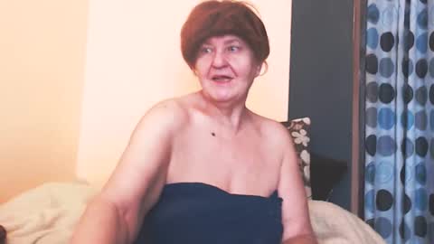 WildRedCat online show from 04-28-26, 07:46