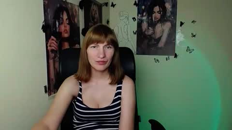 Snapshot of wildsoul8 chatting on 06-03-26, 06:13 Rosalinda online show from 06-03-26, 06:13