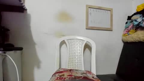 Snapshot of wilfer484725 chatting on 06-06-26, 02:27 wilfer online show from 06-06-26, 02:27