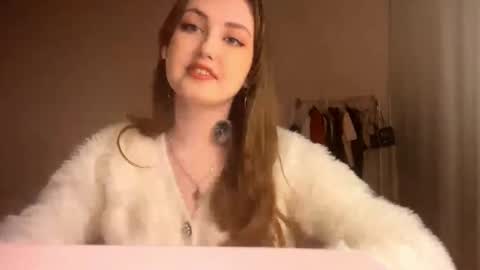 Kate online show from 10-19-25, 02:18