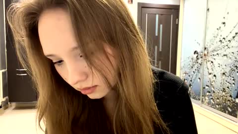 Olivia online show from 03-09-26, 04:11