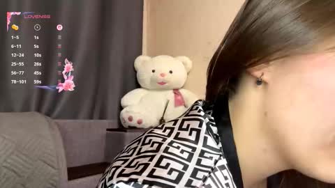 Snapshot of willetteplato chatting on 02-25-26, 05:22 Adele online show from 02-25-26, 05:22