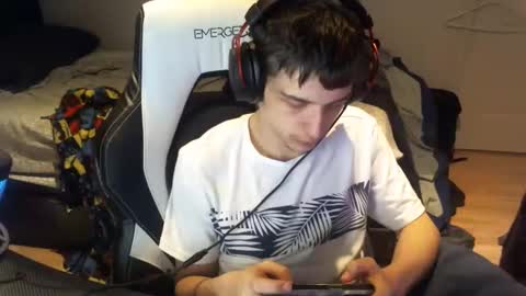 willfro_ online show from 10-16-25, 02:45