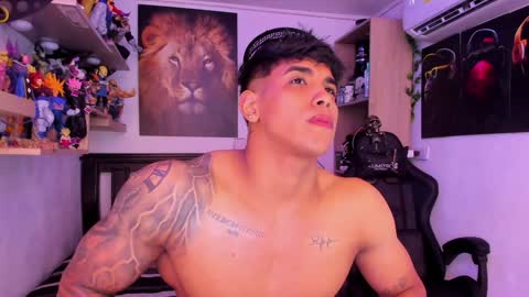 Snapshot of william_dracko9 chatting on 12-10-24, 02:27 Dracko online show from 12-10-24, 02:27