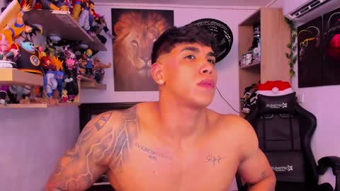 Snapshot of william_dracko9 chatting on 12-31-24, 08:48 Dracko online show from 12-31-24, 08:48