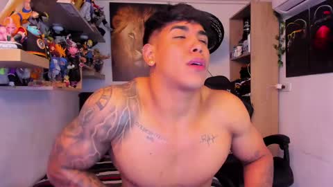 Snapshot of william_dracko9 chatting on 02-16-25, 03:04 Dracko online show from 02-16-25, 03:04