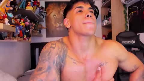 Snapshot of william_dracko9 chatting on 10-25-25, 08:14 Dracko online show from 10-25-25, 08:14