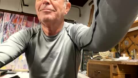 William online show from 04-22-26, 05:14