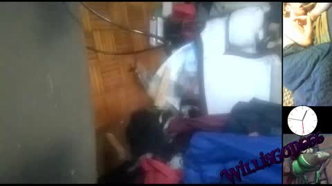 Snapshot of willisgod666 chatting on 09-27-25, 04:45 willisgod666 online show from 09-27-25, 04:45