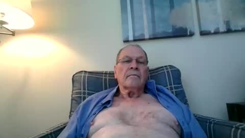 Snapshot of willnedoher chatting on 01-11-25, 04:36 Willhedoher online show from 01-11-25, 04:36
