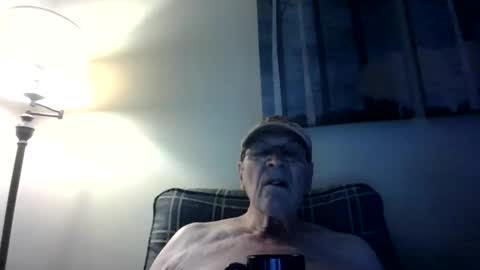 Snapshot of willnedoher chatting on 10-06-25, 02:03 Willhedoher online show from 10-06-25, 02:03