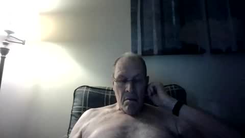Snapshot of willnedoher chatting on 11-22-25, 01:10 Willhedoher online show from 11-22-25, 01:10