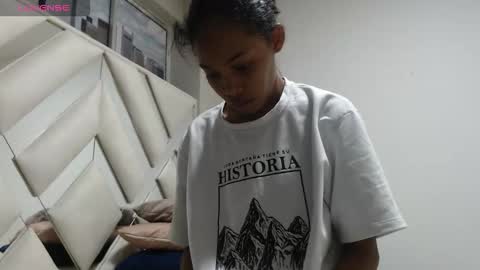 luna online show from 02-25-26, 11:42