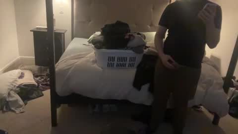 SearchingForSomeoneLikeYou online show from 12-13-24, 07:25