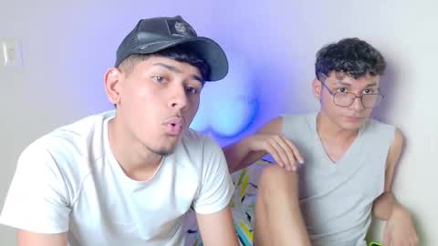 Snapshot of willyams_logan chatting on 12-18-25, 09:32 Daniel y Breiner online show from 12-18-25, 09:32