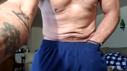 Snapshot of willynn83 chatting on 03-10-26, 04:50 willynn83 online show from 03-10-26, 04:50