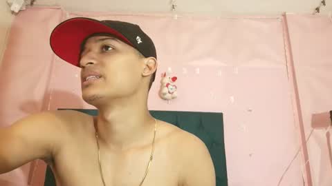 Snapshot of willytal2025 chatting on 12-15-25, 04:11 willytal2025 online show from 12-15-25, 04:11