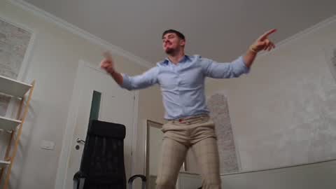 Snapshot of wilsonjules chatting on 01-04-25, 08:16 WilsonJules online show from 01-04-25, 08:16