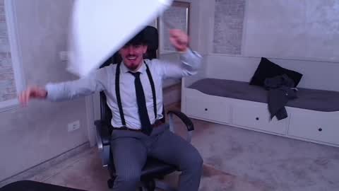 Snapshot of wilsonjules chatting on 01-05-25, 06:13 WilsonJules online show from 01-05-25, 06:13