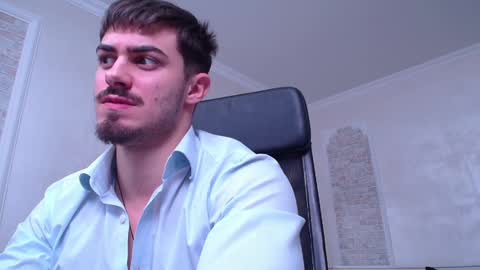 Snapshot of wilsonjules chatting on 01-16-25, 10:55 WilsonJules online show from 01-16-25, 10:55