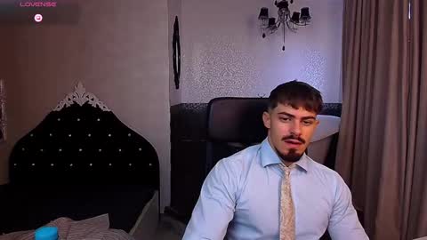 Snapshot of wilsonjules chatting on 09-22-25, 05:09 WilsonJules online show from 09-22-25, 05:09