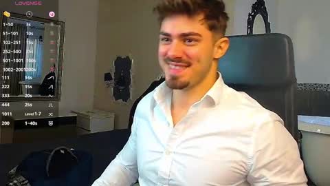 Snapshot of wilsonjules chatting on 10-30-25, 05:42 WilsonJules online show from 10-30-25, 05:42