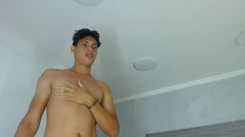 Wiltom online show from 11-13-25, 03:38