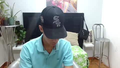 Wiltom online show from 12-22-25, 07:11