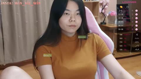 Winnie online show from 09-15-25, 03:28