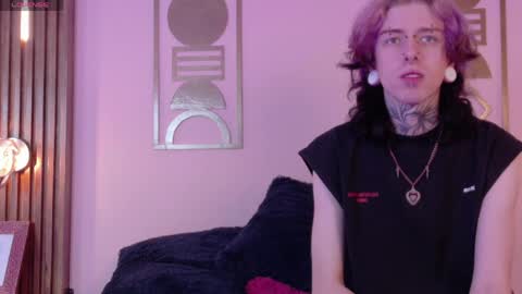 Snapshot of winchester_hanna chatting on 05-12-26, 08:06 Winchester Hanna online show from 05-12-26, 08:06