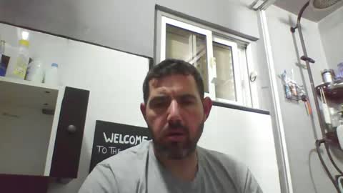 Snapshot of windowpane5 chatting on 01-25-25, 01:54 windowpane online show from 01-25-25, 01:54