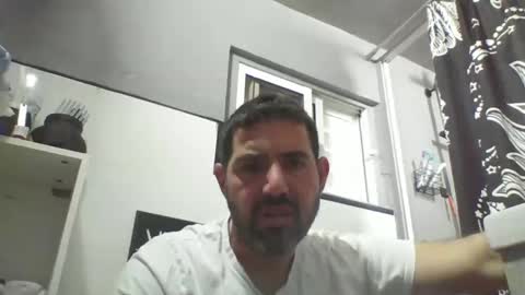 Snapshot of windowpane5 chatting on 02-02-25, 11:40 windowpane online show from 02-02-25, 11:40