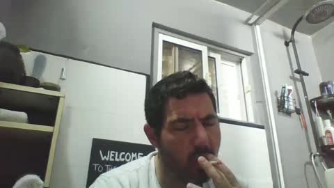 Snapshot of windowpane5 chatting on 03-09-25, 12:31 windowpane online show from 03-09-25, 12:31