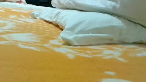 Snapshot of windowpane5 chatting on 03-11-25, 12:11 windowpane online show from 03-11-25, 12:11