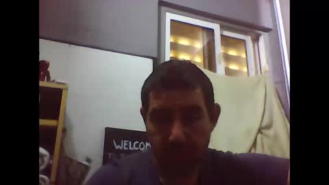 Snapshot of windowpane5 chatting on 12-14-25, 12:43 windowpane online show from 12-14-25, 12:43