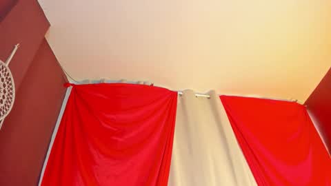 Snapshot of wini_fer chatting on 11-06-25, 12:17 Wini Fer online show from 11-06-25, 12:17