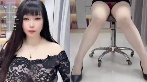 Snapshot of wink_weiwei chatting on 05-17-26, 12:30 CN WEIWEI online show from 05-17-26, 12:30