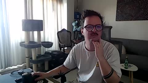 cream36 online show from 02-18-25, 10:16