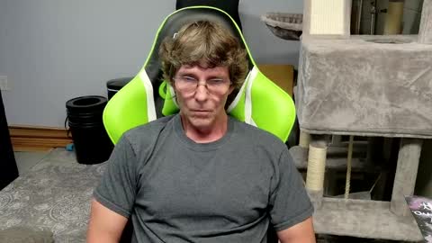 Snapshot of wirehead1970 chatting on 09-12-25, 09:15 wirehead1970 online show from 09-12-25, 09:15