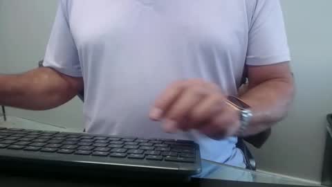 Snapshot of wisanonymousman chatting on 05-28-26, 01:52 Wisa Randy online show from 05-28-26, 01:52