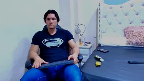 Snapshot of wiston_cox chatting on 02-16-26, 01:29 Wiston online show from 02-16-26, 01:29