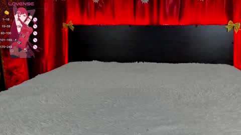 Kira online show from 12-26-24, 10:26