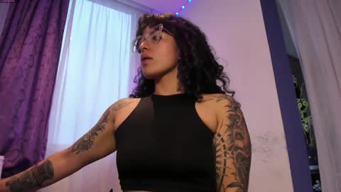     Luna Violeta  A r t i s t  online show from 12-27-24, 10:48