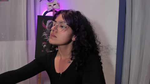     Luna Violeta  A r t i s t  online show from 02-09-25, 11:36