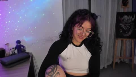     Luna Violeta  A r t i s t  online show from 02-25-25, 12:14