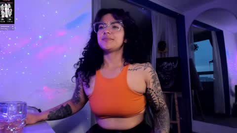     Luna Violeta  A r t i s t  online show from 03-01-25, 11:04