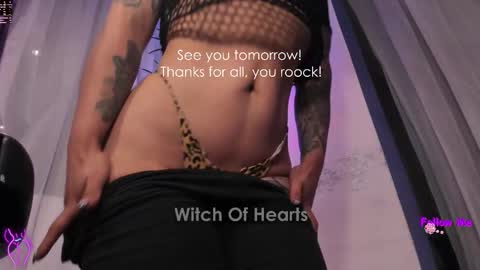Snapshot of witchofhearts chatting on 10-25-25, 03:58 Luna Violeta A r t i s t online show from 10-25-25, 03:58