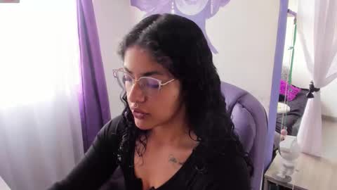 Snapshot of witchofhearts chatting on 12-01-25, 03:39 Luna Violeta A r t i s t online show from 12-01-25, 03:39