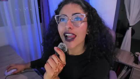 Snapshot of witchofhearts chatting on 12-03-25, 12:29 Luna Violeta A r t i s t online show from 12-03-25, 12:29